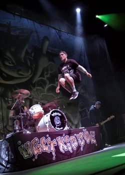 Ugly Kid Joe's Whitfield Hits The Heights! (Photo By Eric Duvet)