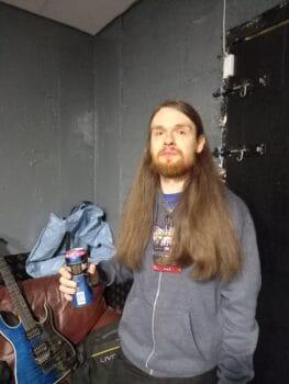 Imperial Age Scottish Help: Guitarist Ryan Thomson: He Knows Real Beer When He Sees It! 